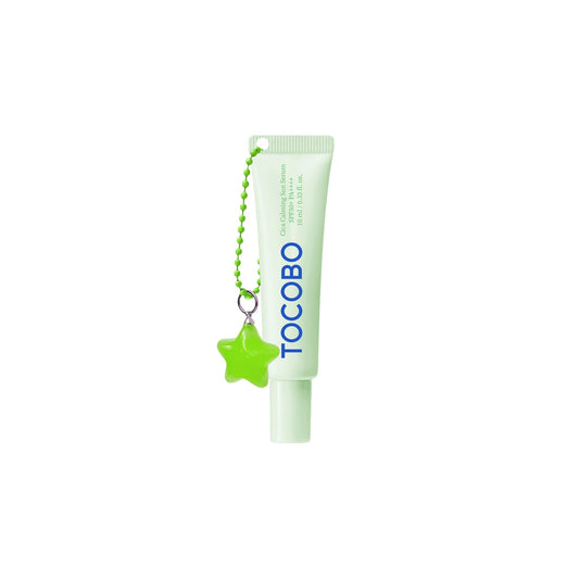 TOCOBO Cica Calming Sun Serum SPF50+ PA++++ z breloczkiem 10 ml